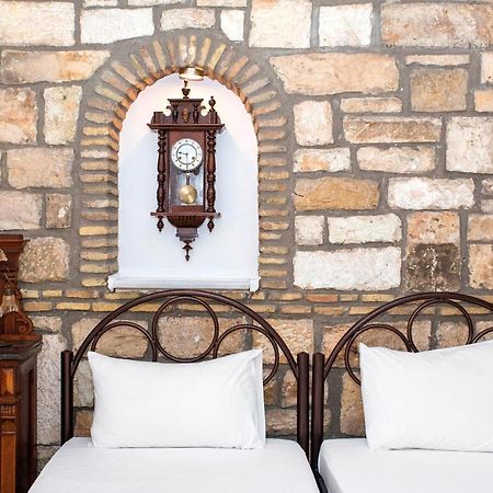 The Old Town Hall Parga Exterior photo
